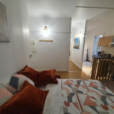 Voisin De Louis Xiv,Free Parking Apartment แวร์ซาย ภายนอก รูปภาพ