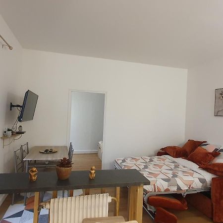 Voisin De Louis Xiv,Free Parking Apartment แวร์ซาย ภายนอก รูปภาพ